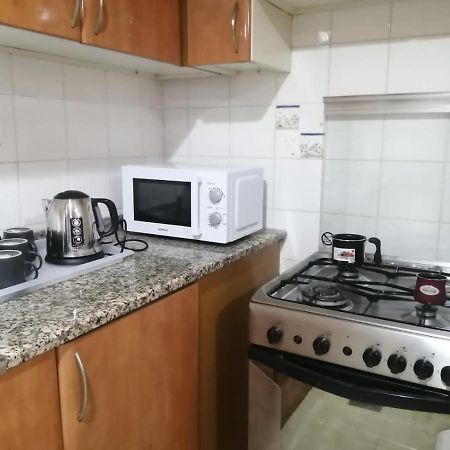 Albarsha 1 Hostel By Phm Dubai Eksteriør billede